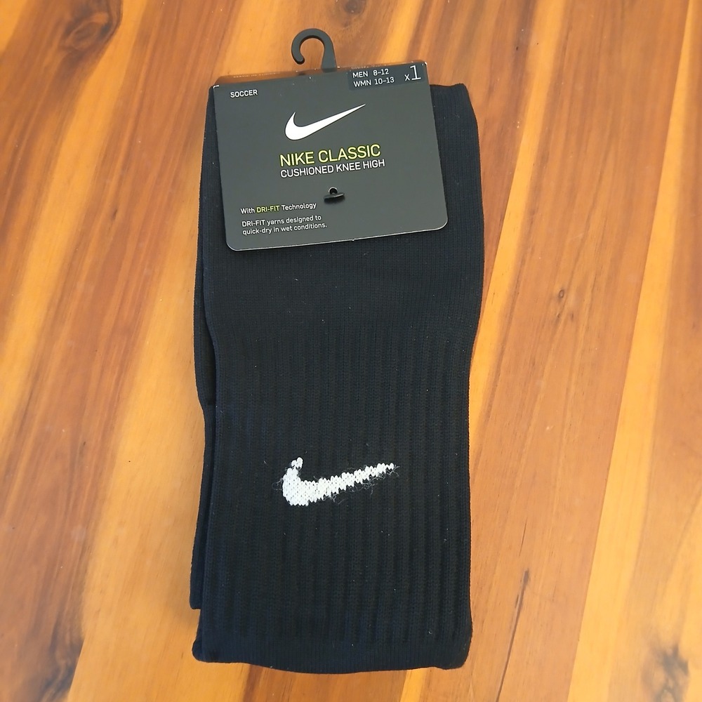 Nike Classic Cushioned Knee High Socks Mens 8-12 Black Athletic